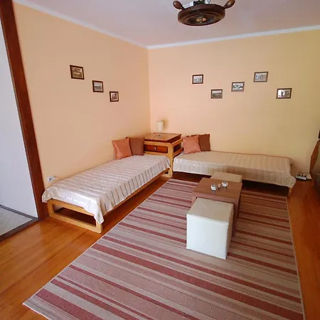 Appartamento Leo Njivice